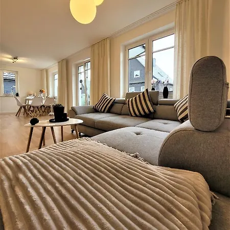 21121 Apartment